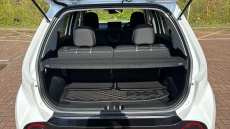 Hyundai INSTER 85kW 02 49kWh 5dr Auto Electric Hatchback